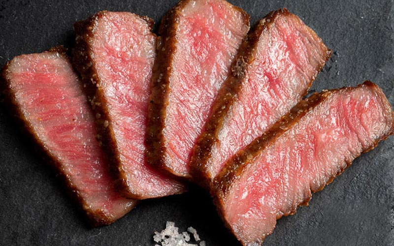 Steak thăn lưng bò Wagyu Nhật Bản A5