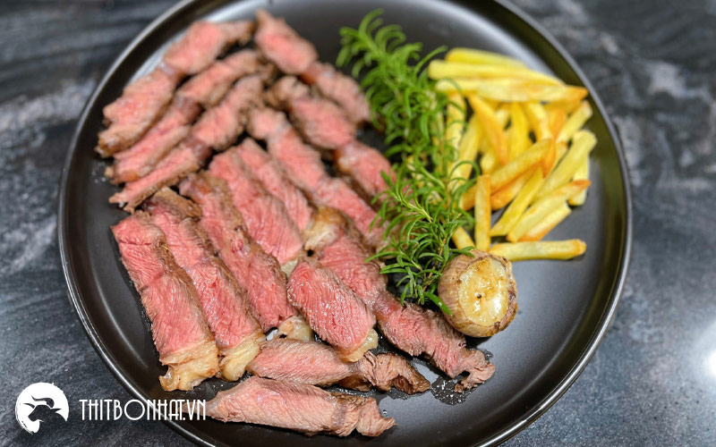 Beefsteak là cách chế biến ăn thịt bò tái cực ngon
