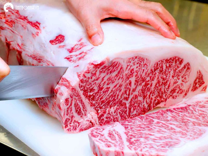 Chế biến thịt bò Wagyu A4 Nhật Bản