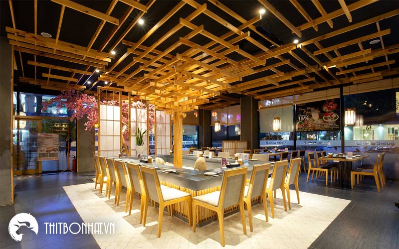 Không gian nhà hàng Nhật Sushi World
