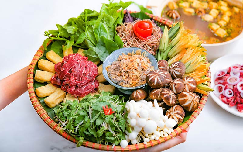 Cách nấu lẩu riêu cua bắp bò Hà Nội