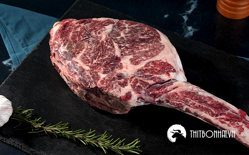sườn bò Tomahawk Wagyu Úc King River MB 6-7 1 sườn bò Tomahawk Wagyu Úc King River MB 6-7 1