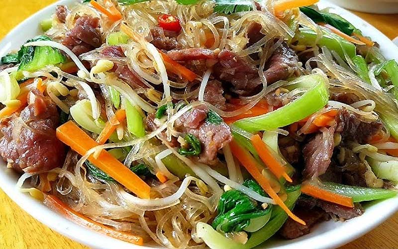Cách làm miến xào bò thập cẩm Cách làm miến xào bò thập cẩm