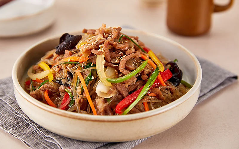 Cách làm miến xào thịt bò Hàn Quốc Cách làm miến xào thịt bò Hàn Quốc